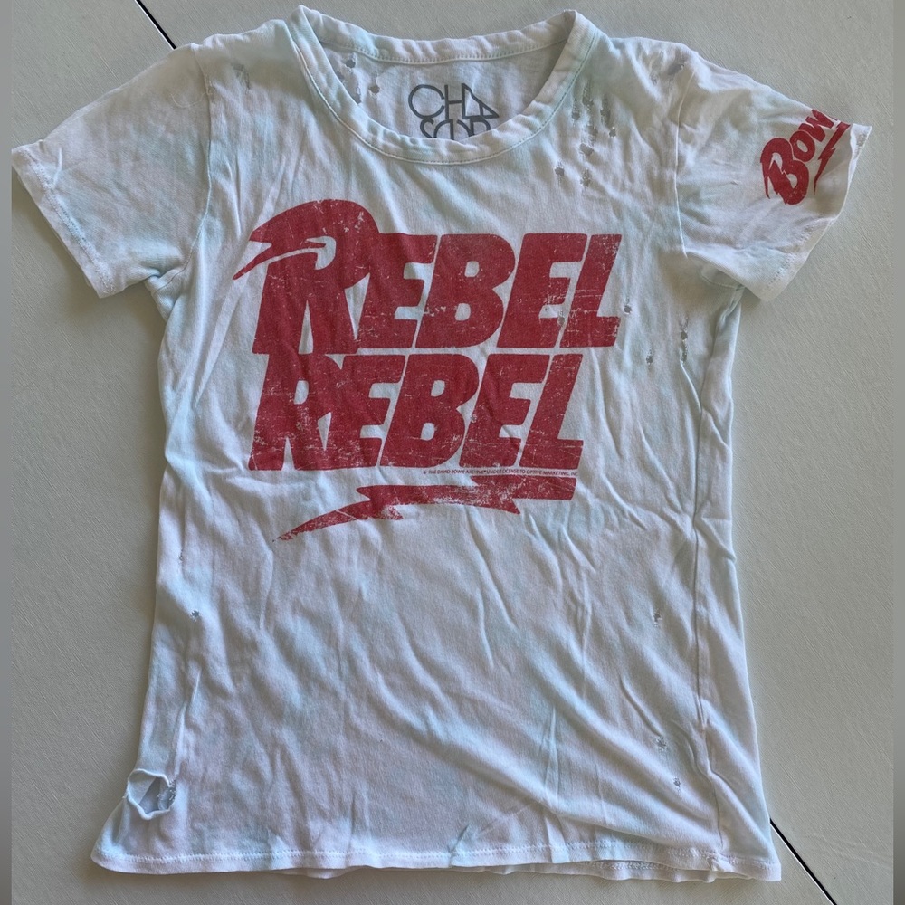 Chaser Bowie “Rebel Rebel” Distressed Blue/White Tie Dye w/ Red Writing Size XS